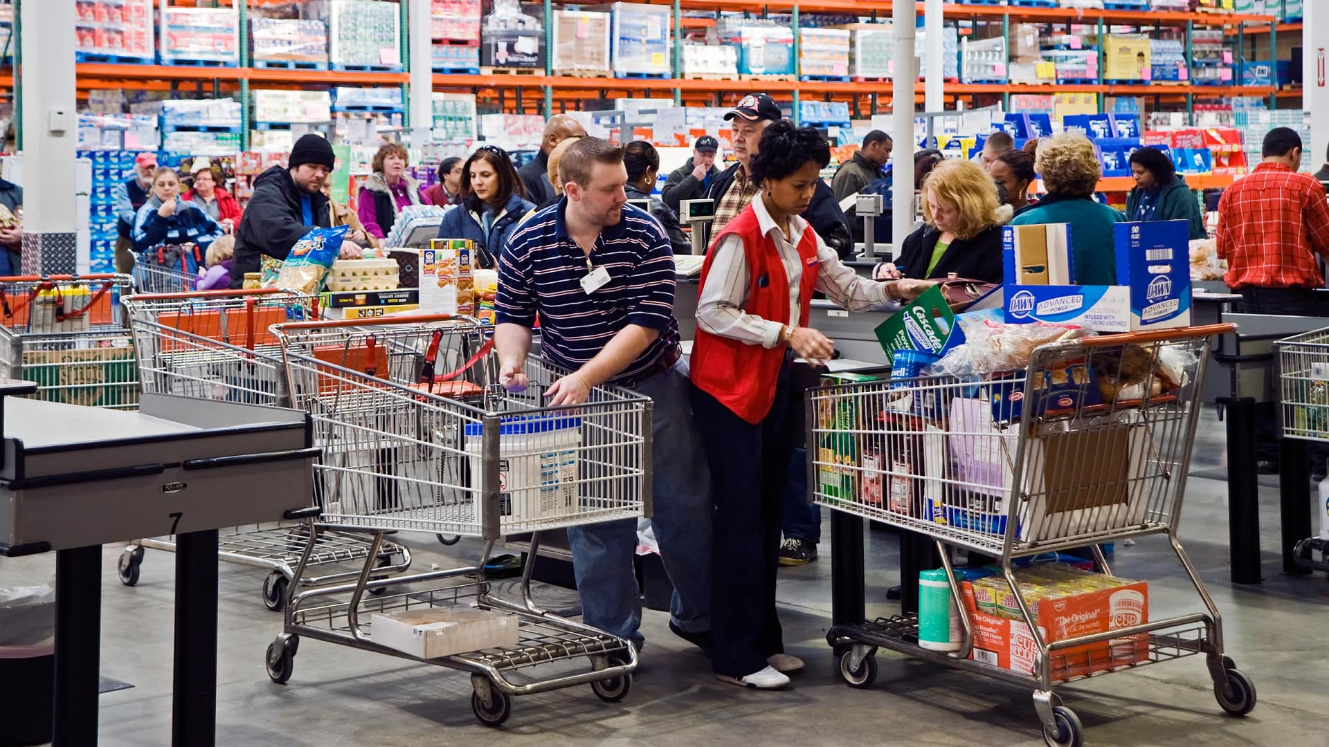 در شرایط تورمی ایران، چه چیزهایی رو بهتره عمده بخریم؟